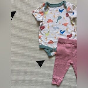 Cloud island|Baby girl outfit,Colorful Onesie in dinasour print & pink leggings•